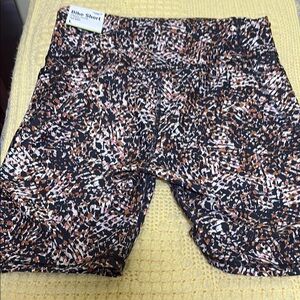 Old Navy Black and White Bike Shorts with Elastic Waistband